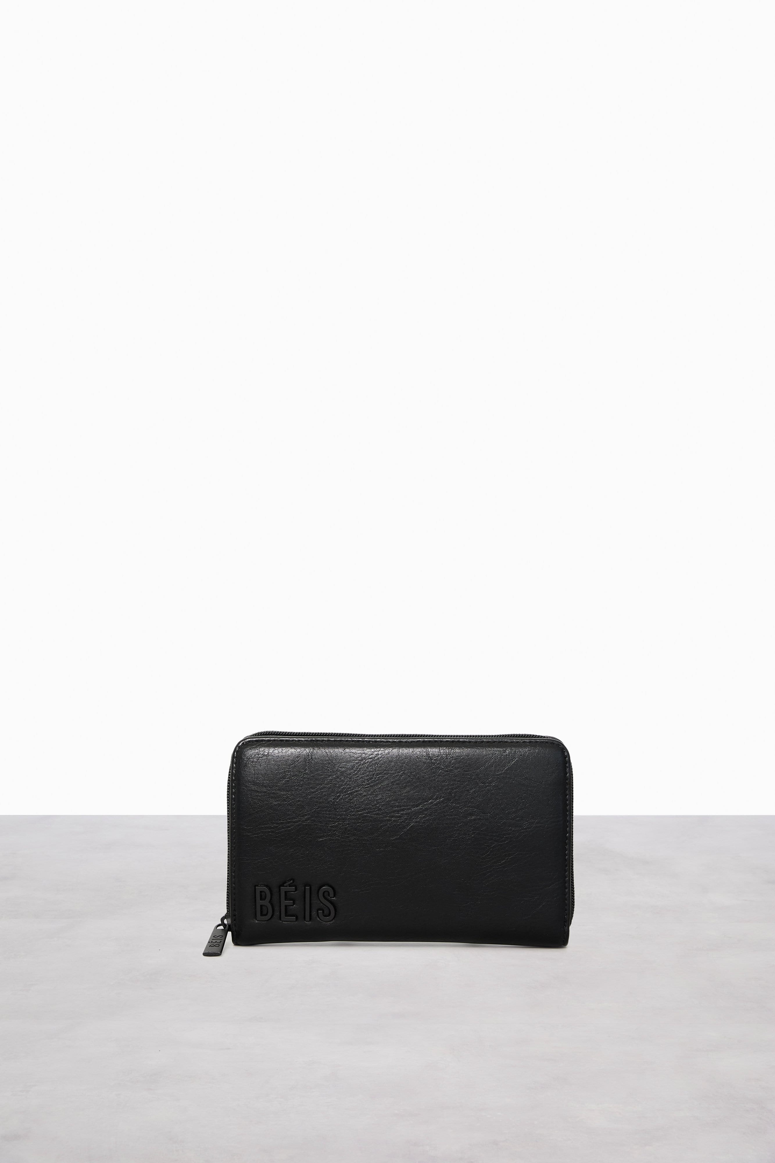 Travel Wallet Black Front